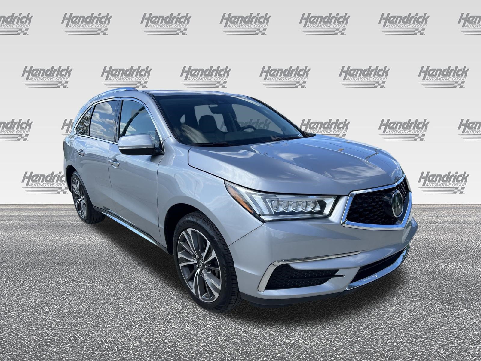 Used 2020 Acura MDX w/ Technology Package FWD image 2