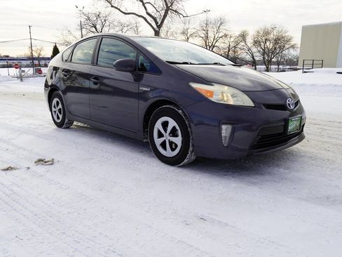 Used 2013 Toyota Prius Two image 3