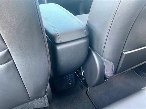 Used 2023 Buick Encore GX Preferred AWD/4WD image 12