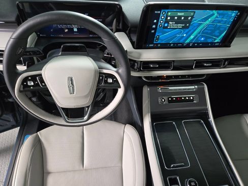 New 2026 Lincoln Aviator Premiere w/ Jet Appearance Package image 18