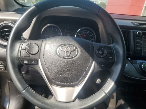 Used 2016 Toyota RAV4 Limited FWD image 14