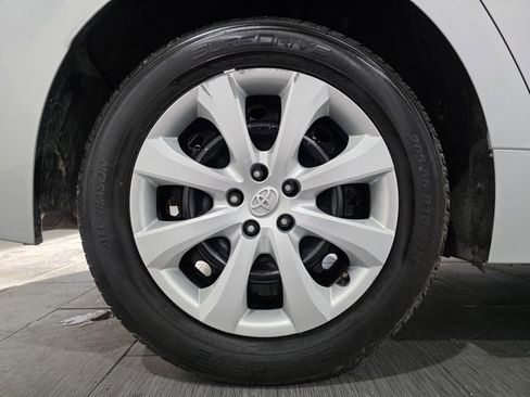 Used 2023 Toyota Corolla LE image 24