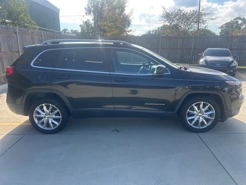 Used 2015 Jeep Cherokee Limited image 5