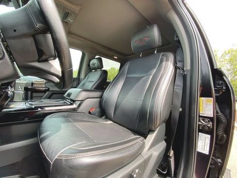 Used 2019 Ford F250 Lariat w/ Lariat Ultimate Package AWD/4WD image 20