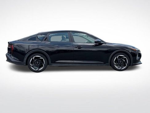 Certified 2025 Kia K4 EX FWD image 20