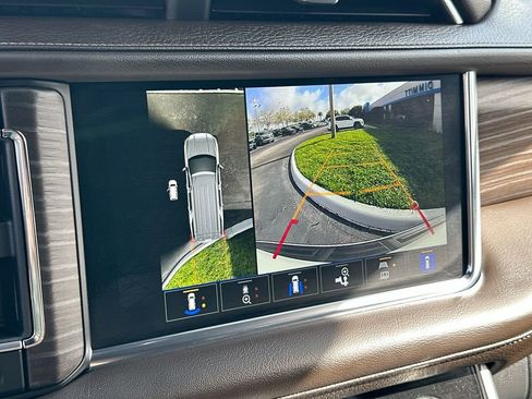 Used 2024 GMC Yukon Denali image 14