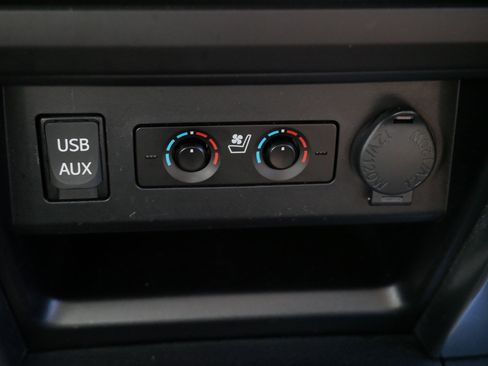 Used 2018 Toyota 4Runner Limited image 30