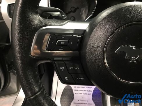 Used 2016 Ford Mustang Premium image 46