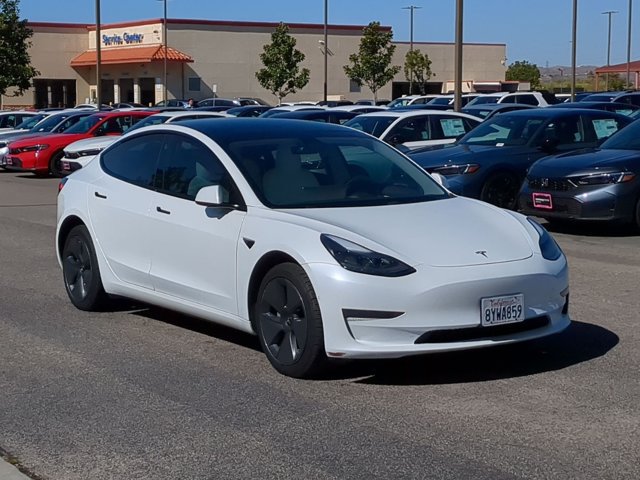 Used 2021 Tesla Model 3 Standard Range Plus RWD image 3