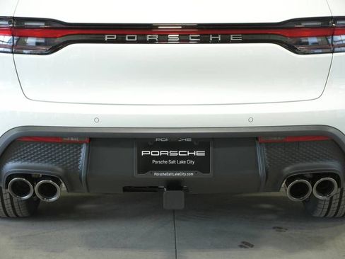 New 2026 Porsche Macan S image 39