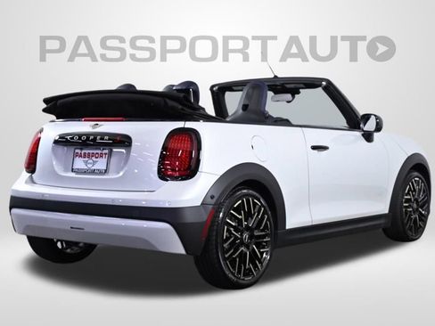 Used 2025 MINI Cooper S FWD image 8
