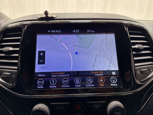 Used 2019 Jeep Grand Cherokee Limited X image 30