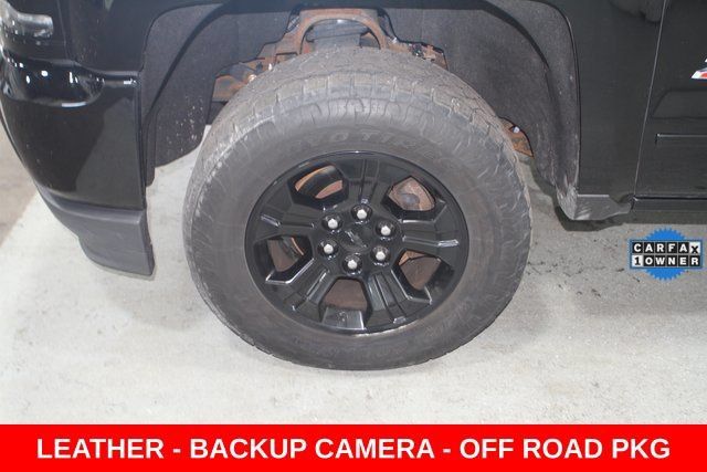Used 2018 Chevrolet Silverado 1500 LTZ Z71 w/ Midnight Edition AWD/4WD image 12