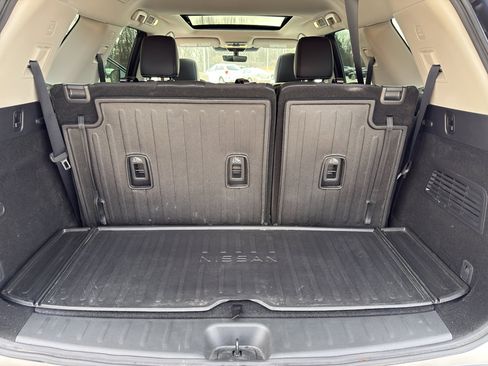 Certified 2025 Nissan Pathfinder SL w/ SL Premium Package image 38