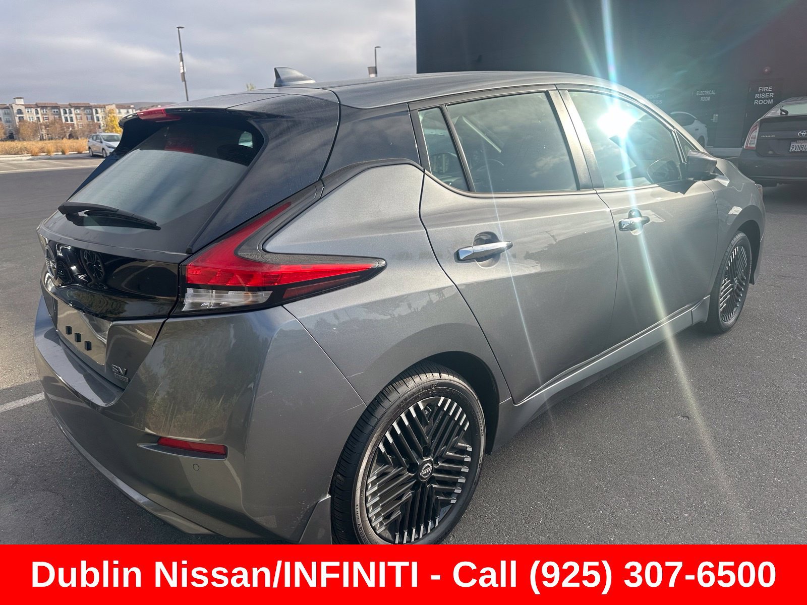 Used 2024 Nissan Leaf SV Plus FWD image 3