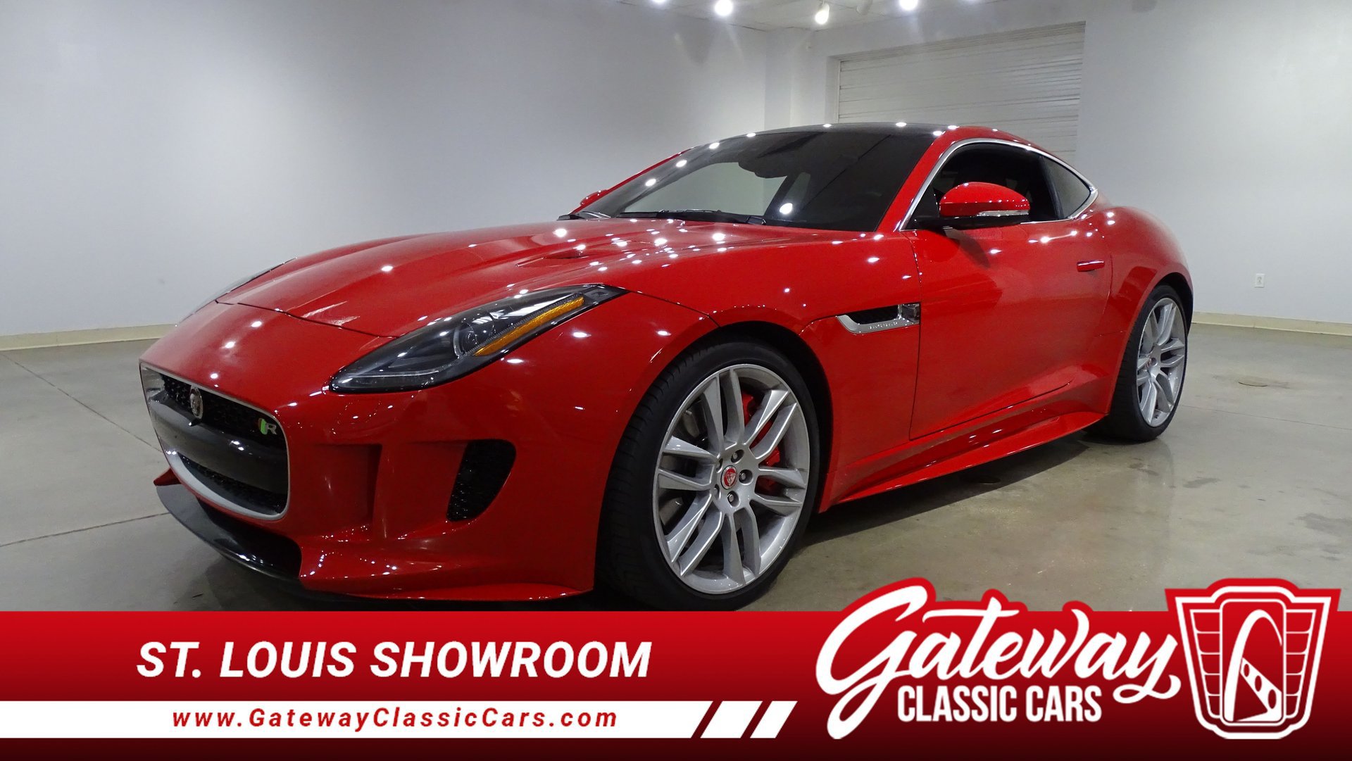 Used 2016 Jaguar F-TYPE R AWD/4WD image 1