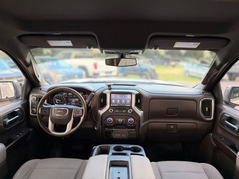 Used 2021 GMC Sierra 1500 SLE AWD/4WD image 2