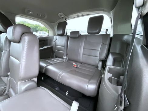Used 2014 Honda Odyssey EX-L image 24