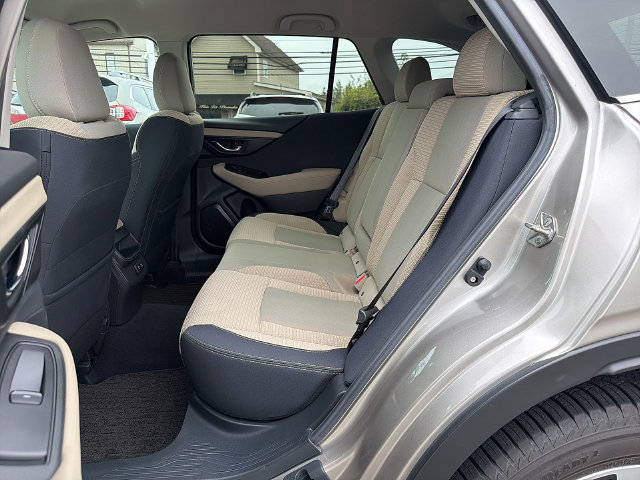 Used 2020 Subaru Outback Premium AWD/4WD image 13