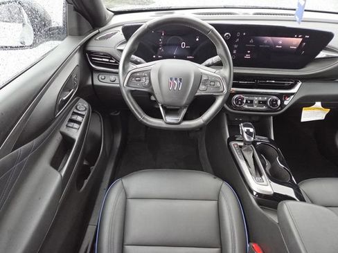 Used 2024 Buick Envista Sport Touring w/ Convenience I Package FWD image 28