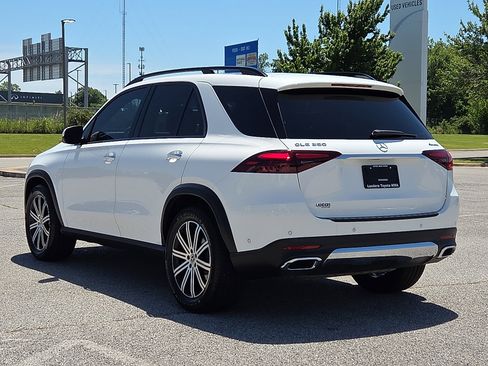 Used 2024 Mercedes-Benz GLE 350 4MATIC image 4