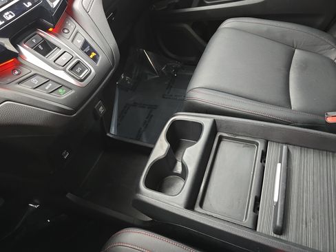 Certified 2024 Honda Odyssey Sport image 26
