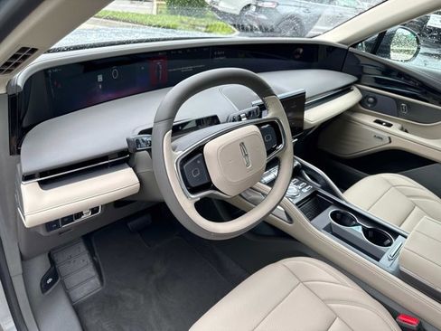 New 2025 Lincoln Nautilus Premier w/ Equipment Group 102A image 14