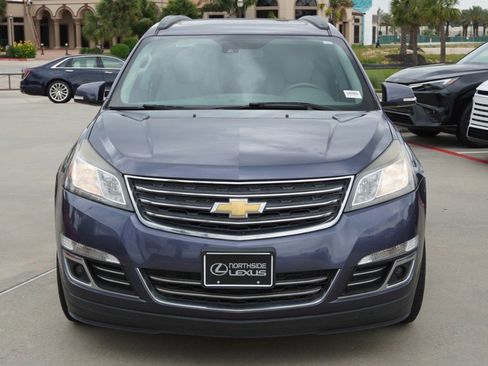 Used 2014 Chevrolet Traverse LTZ FWD image 2
