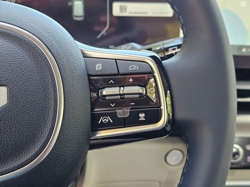 New 2026 Kia Carnival SX w/ SX Dark Edition Package image 39