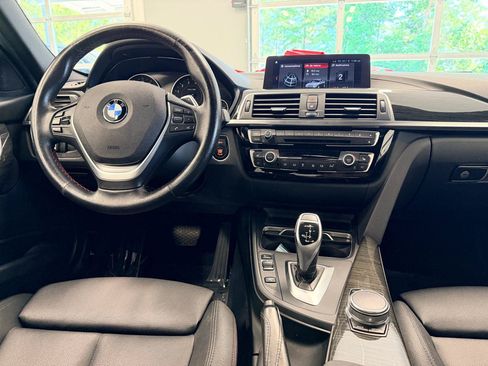 Used 2018 BMW 330i Sedan RWD image 28