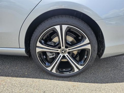 New 2025 Mercedes-Benz C 300 Sedan image 10