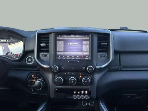 Used 2021 RAM 1500 Big Horn image 14