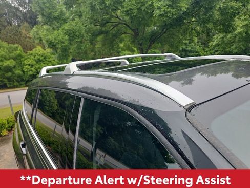 Used 2021 Toyota Highlander Platinum FWD image 10