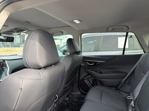Used 2025 Subaru Outback Limited w/ Popular Package #2 image 18
