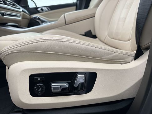 Used 2021 BMW X5 xDrive40i w/ Premium Package 2 image 6
