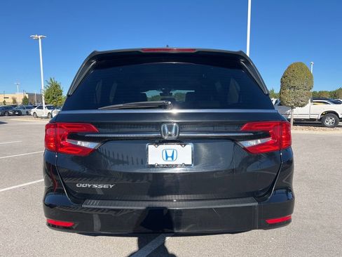 Used 2024 Honda Odyssey EX-L image 5