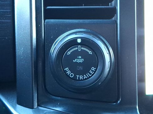 Certified 2022 Ford F150 XLT w/ Equipment Group 302A High image 25