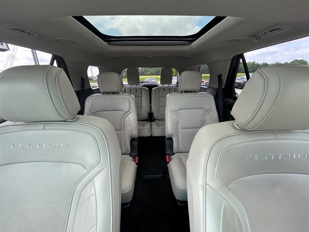 Used 2017 Ford Explorer Platinum AWD/4WD image 19