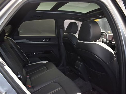 Certified 2025 Kia K5 GT-Line w/ GT-Line Premium Package image 11