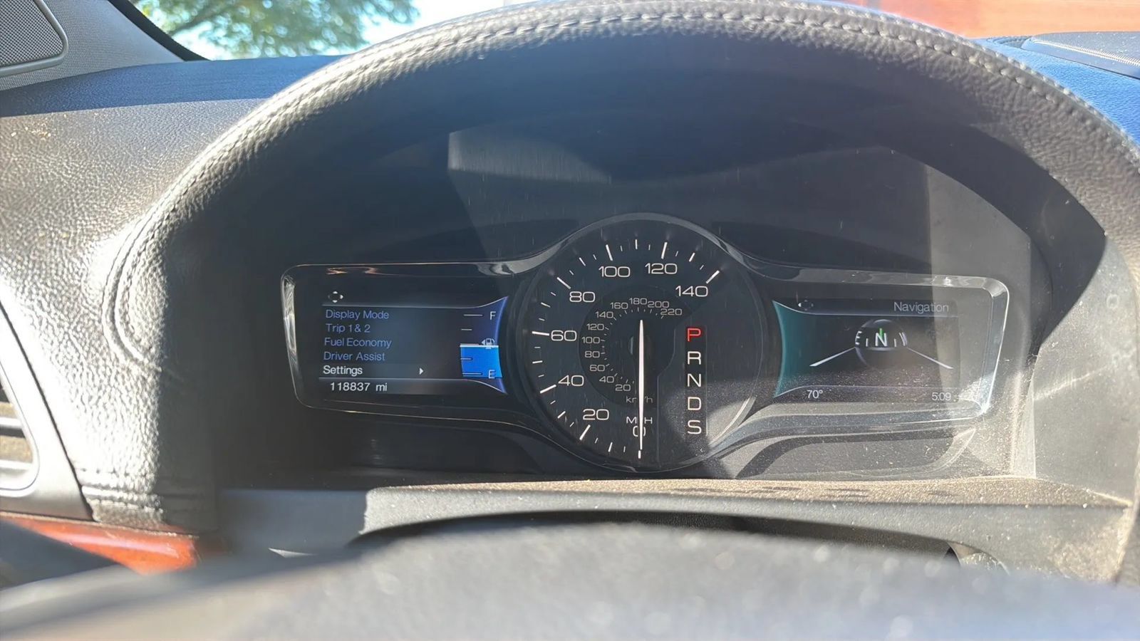 Used 2014 Lincoln MKX AWD w/ Equipment Group 102A image 4