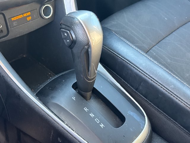 Used 2020 Chevrolet Trax LT w/ LT Convenience Package FWD image 19