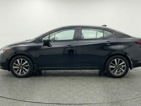 Used 2025 Nissan Versa SV FWD image 5
