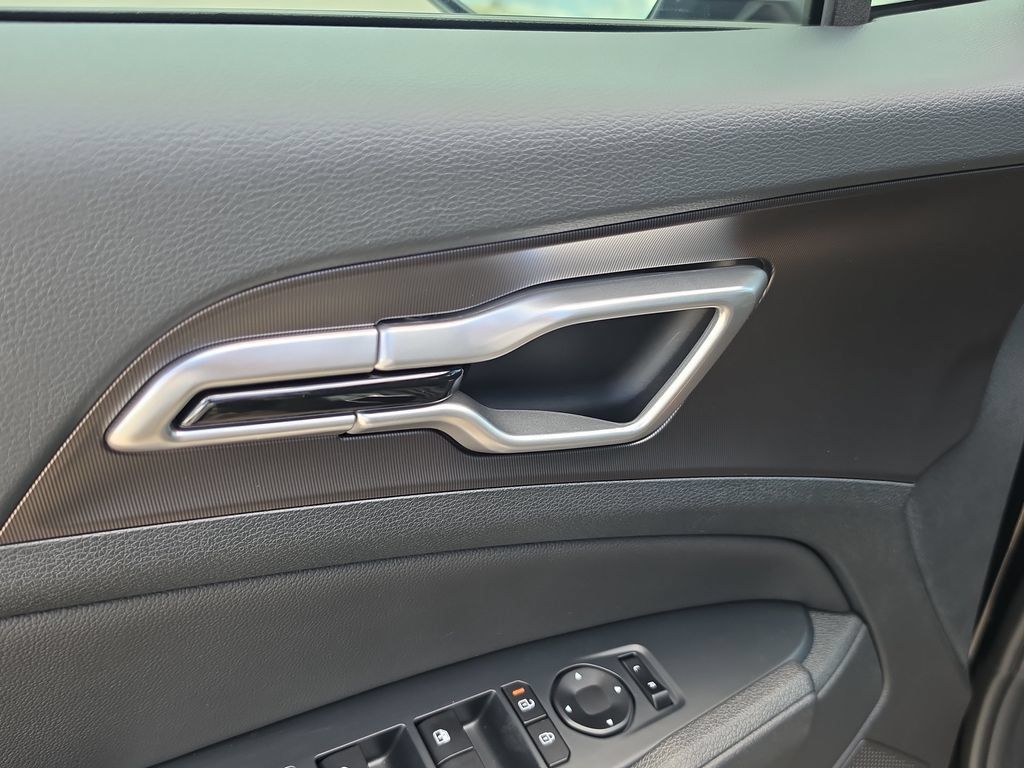 New 2027 Kia Sportage EX w/ EX Panoramic Roof Package FWD image 19