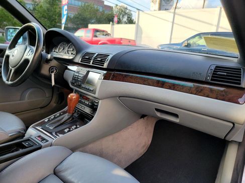 Used 2001 BMW 330Ci Convertible image 28