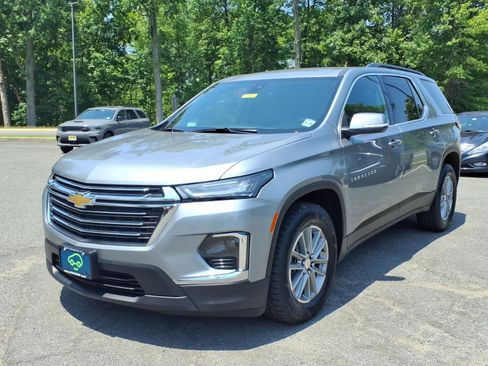 Certified 2023 Chevrolet Traverse LT AWD/4WD image 3