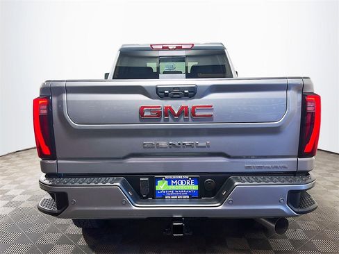 New 2026 GMC Sierra 3500 Denali w/ Denali Reserve Package image 7