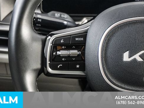 Used 2025 Kia Sorento S w/ Panoramic Sunroof Package FWD image 22