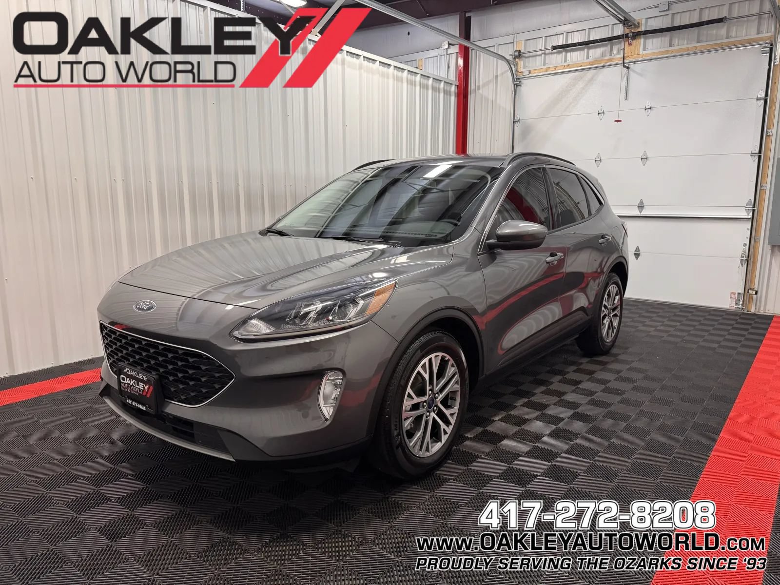 Used 2022 Ford Escape SEL FWD image 1