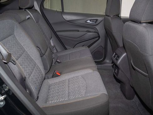 Used 2024 Chevrolet Equinox LT AWD/4WD image 14
