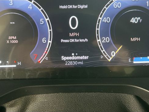 Used 2023 Jeep Grand Cherokee L Limited image 12